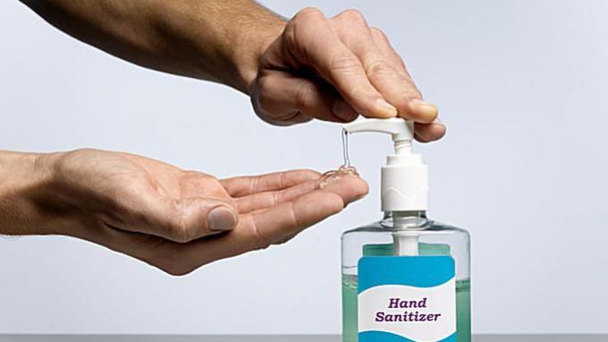 Hand Sanitizer Bisa Dibuat Sendiri Lho